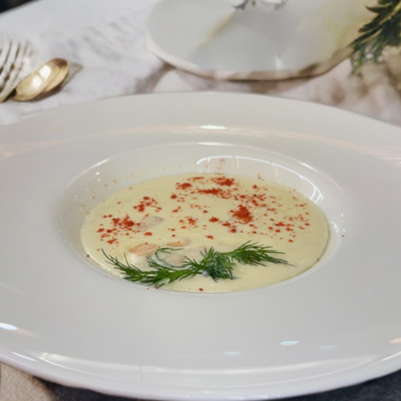 Сливочно-сырный суп с горбушей