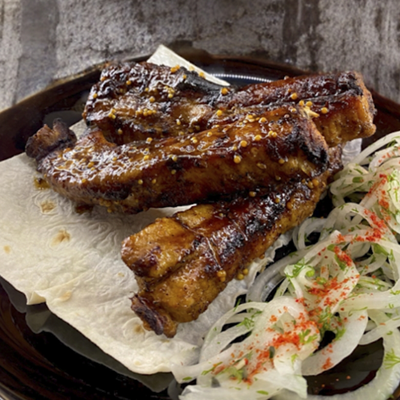 Рёбрышки на углях * - минимальный заказ от 400 грамм 