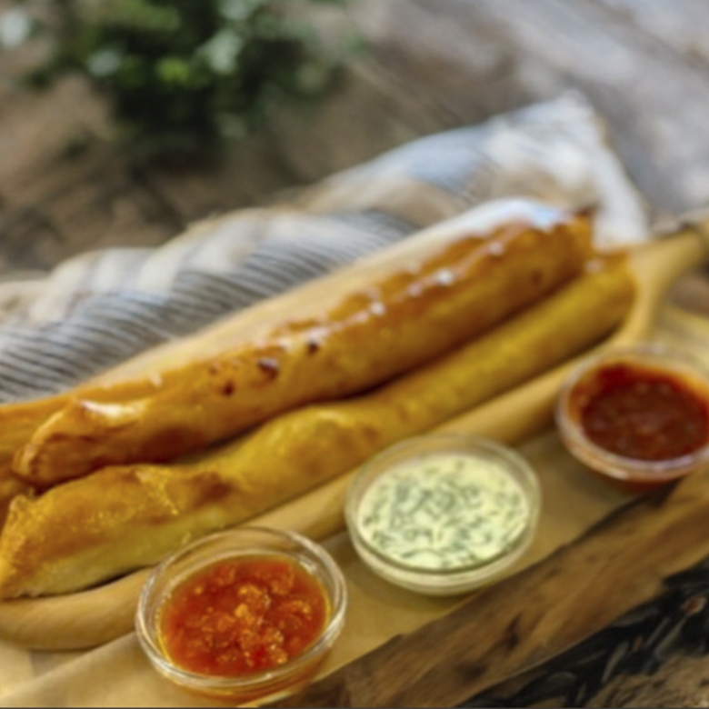 Газыри с сыром +  мацони, сацебели, аджика